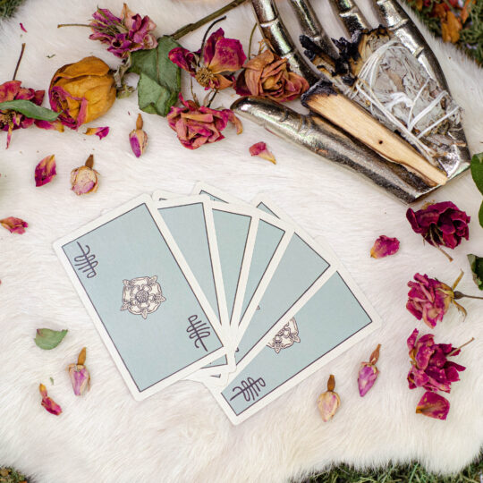 Make Your Own Oracle Deck